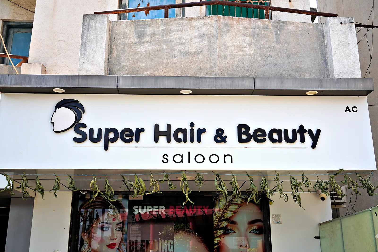 Super Hair and Beauty Saloon storefront